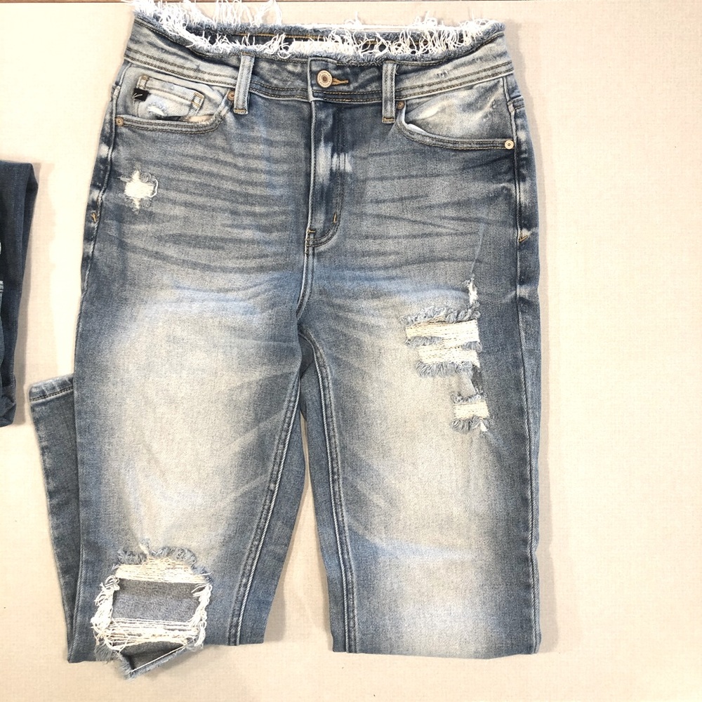 KanCan Frayed top distressed skinny jeans
